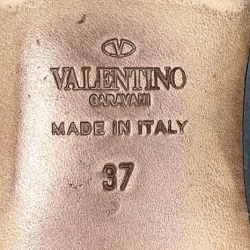 Valentino Garavani Rockstud Ballet Flat size 37 Grey - Picture 9 of 10